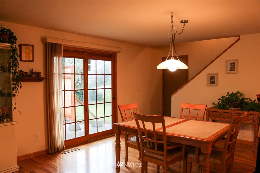 4002 Robin Road West University Place, WA 98466 - Photo 7 of 25 Gallery Image 7