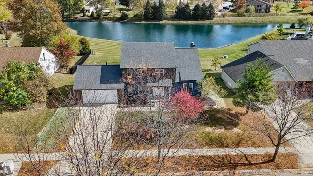 $349,500 | 917 Abbey Pl Boulevard, Fort Wayne, IN 46804