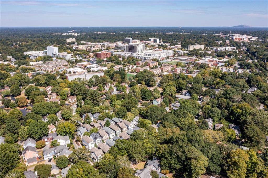1002 Braeburn Lane Decatur, GA 30030 - Photo 3 of 56