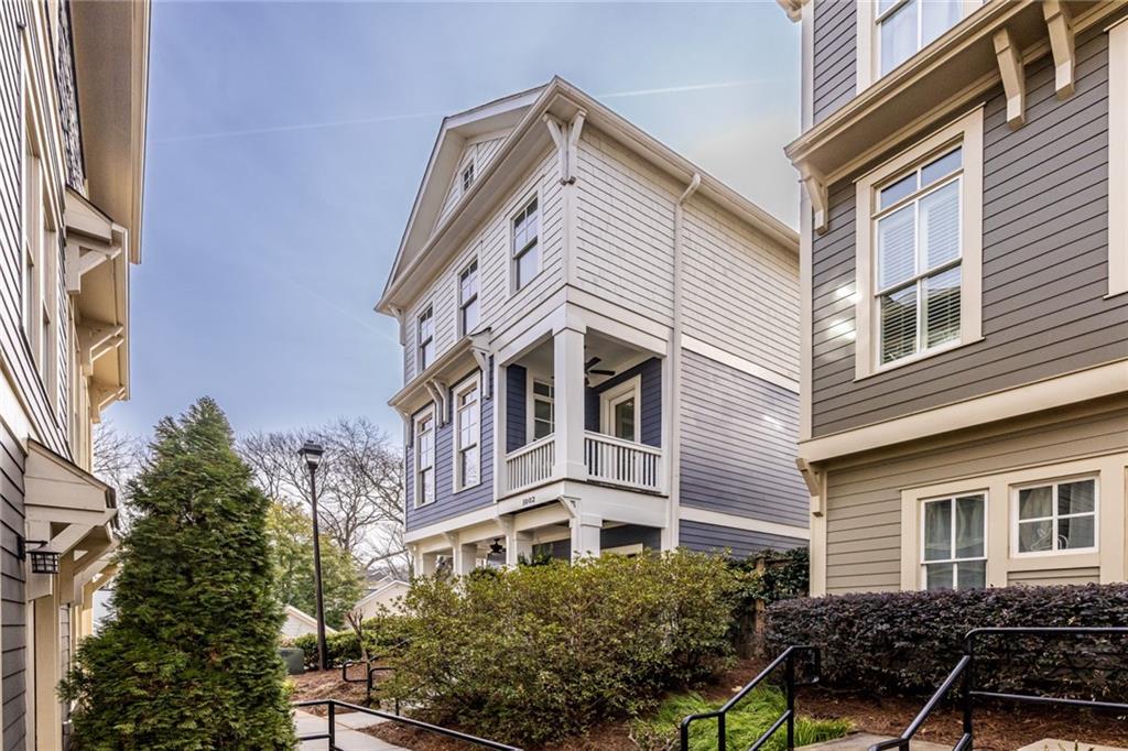 1002 Braeburn Lane Decatur, GA 30030 - Photo 5 of 56