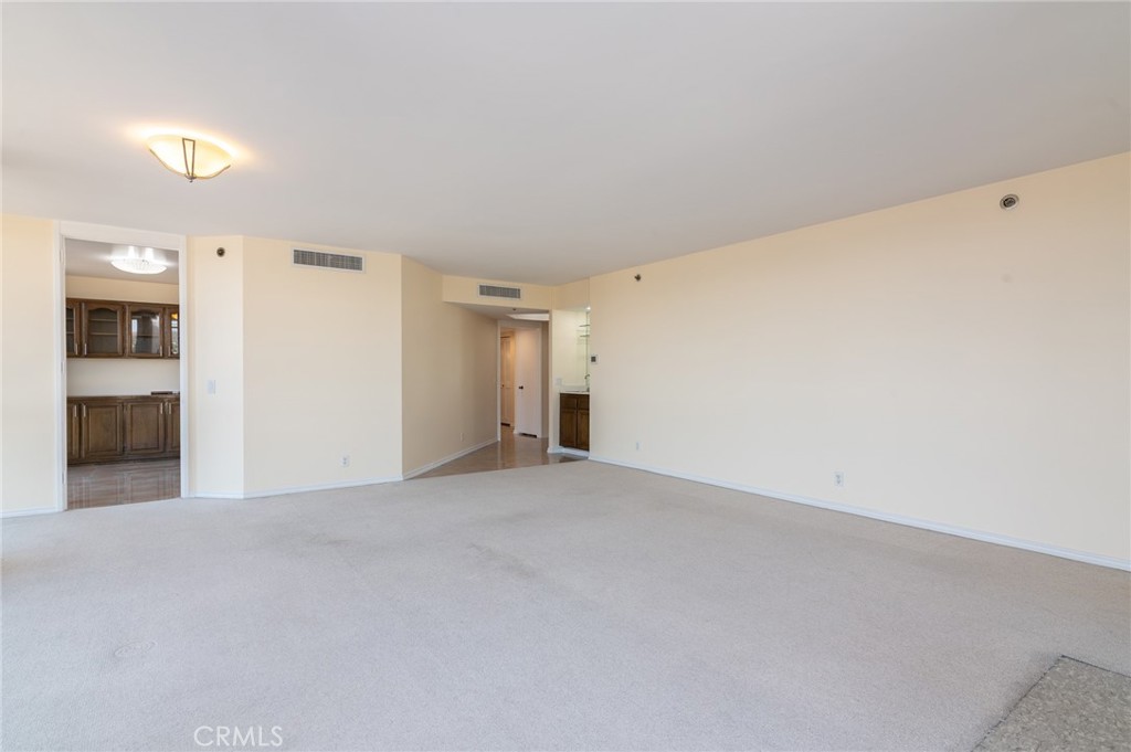 222 Monterey Road, Unit 805 Glendale, CA 91206 - Photo 8 of 49