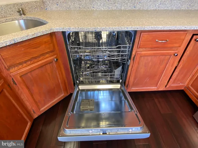 $2,575 | 8155 Hazy Dawn Court, Pasadena, MD 21122