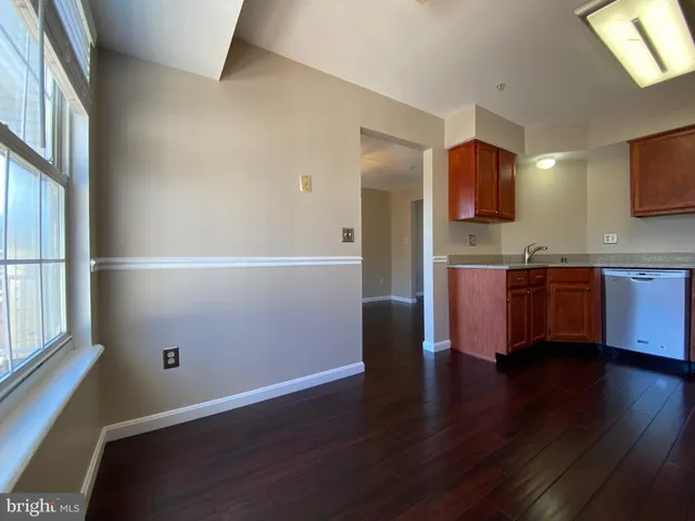 $2,575 | 8155 Hazy Dawn Court, Pasadena, MD 21122