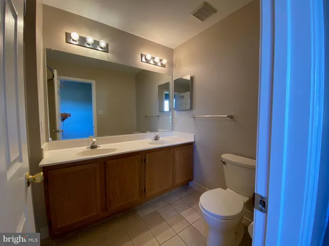 $2,575 | 8155 Hazy Dawn Court, Pasadena, MD 21122