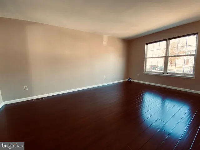 $2,575 | 8155 Hazy Dawn Court, Pasadena, MD 21122