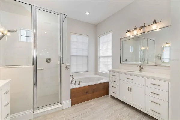 $524,990 | 7707 Ashley Circle, Bradenton, FL 34201