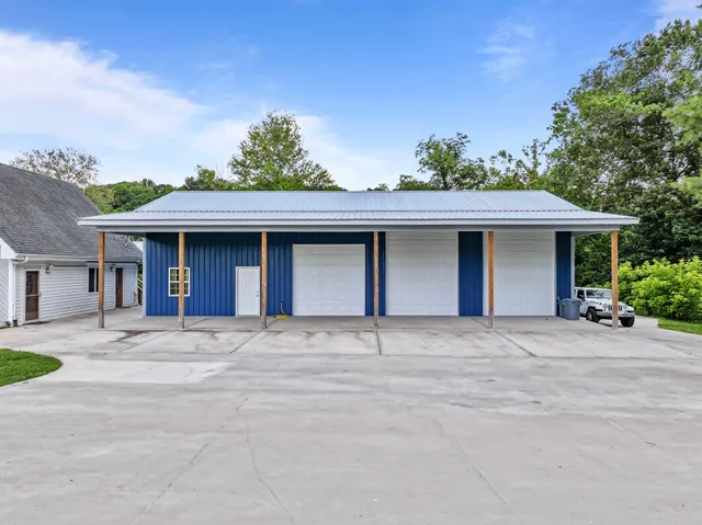 $834,900 | 1313 Stayton Road, Cumberland Furnace, TN 37051