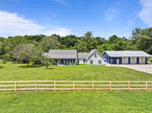 $834,900 | 1313 Stayton Road, Cumberland Furnace, TN 37051