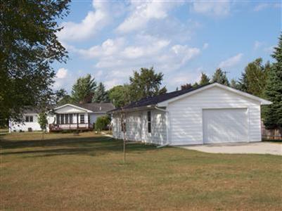 424 Johnson Street Edmore, MI 48829 - Photo 5 of 10 Additional Photo
