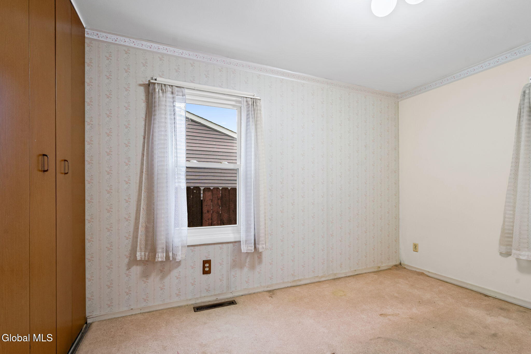 10 Mildred Lane Colonie, NY 12110 - Photo 20 of 38 8-web-or-mls-10-mildred-ln