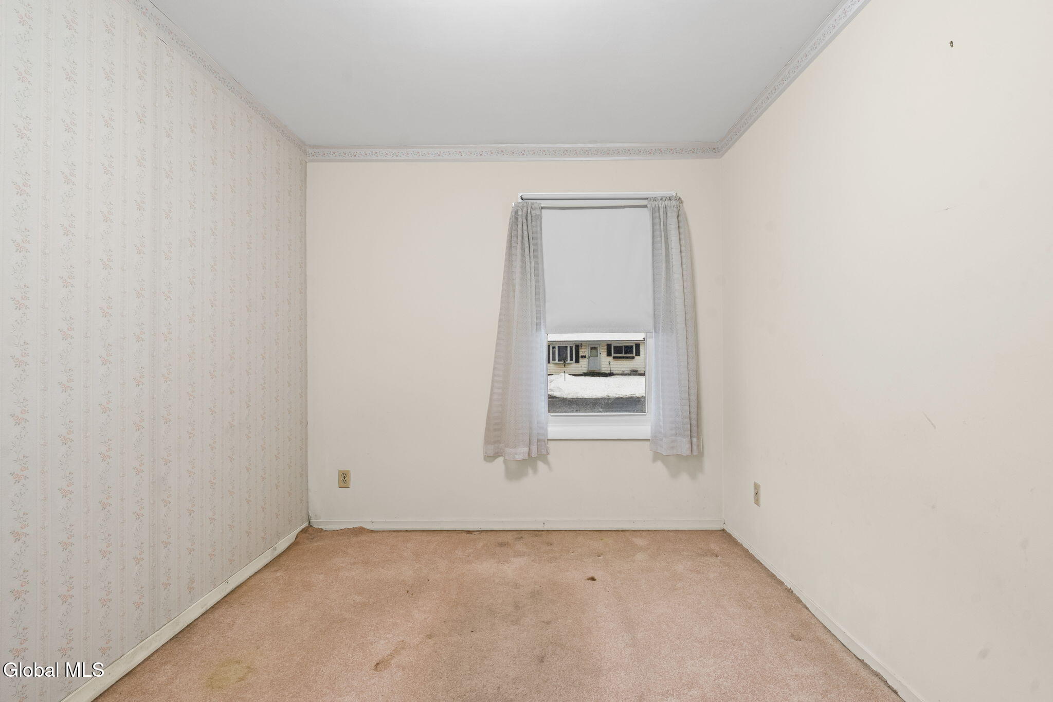 10 Mildred Lane Colonie, NY 12110 - Photo 21 of 38 9-web-or-mls-10-mildred-ln