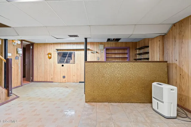 $250,000 | 10 Mildred Lane, Colonie, NY 12110