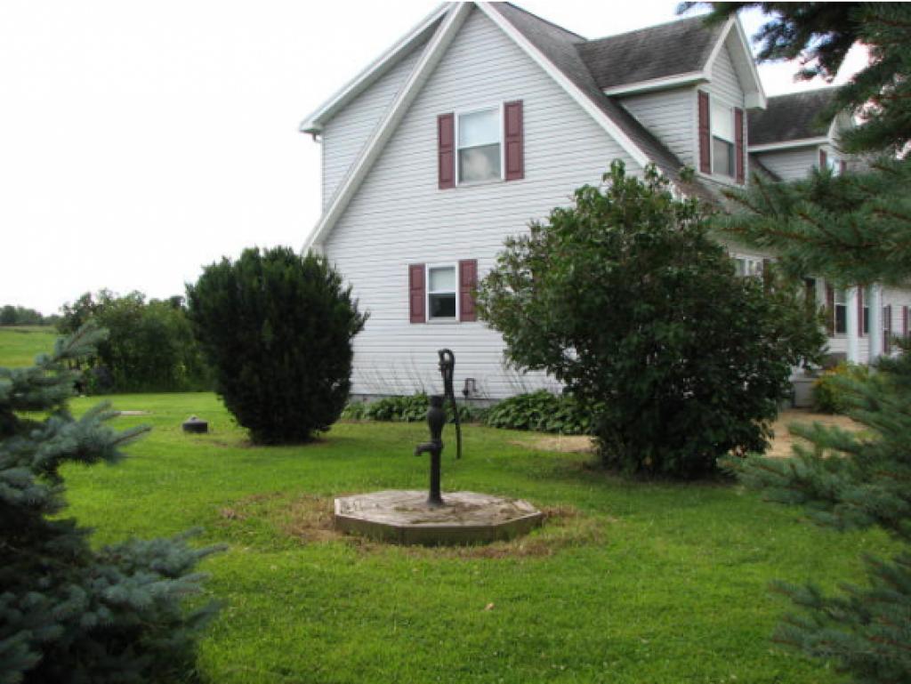 501 Maquam Shore Road Swanton, VT 05488 - Photo 5 of 31