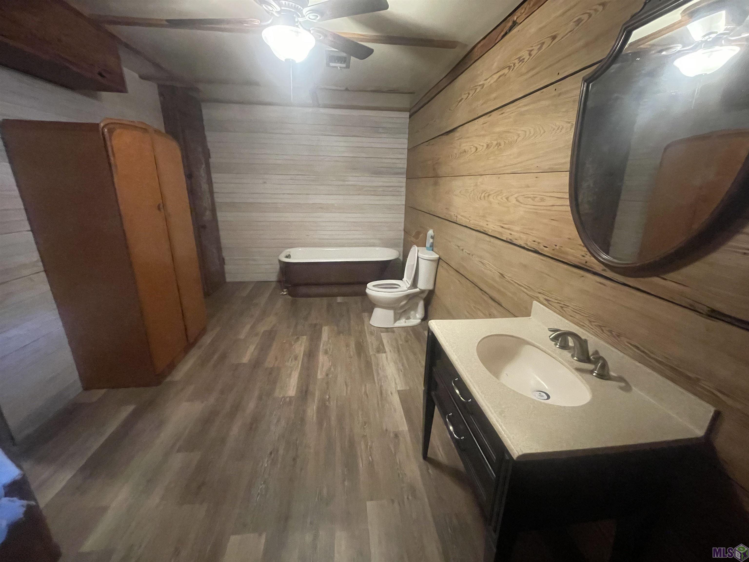 13195 Perch Street Maurepas, LA 70449 - Photo 14 of 22 Master Bathroom