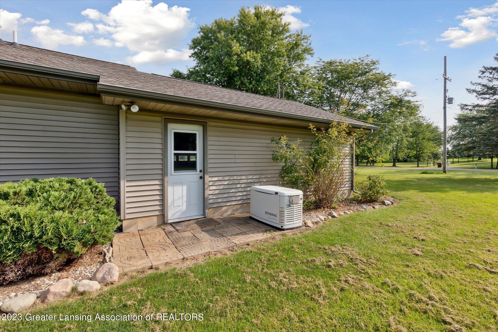 201 North Chester Road Charlotte, MI 48813 - Photo 41 of 49 41-201-N-Chester-Rd-Charlotte-MI-48813-W