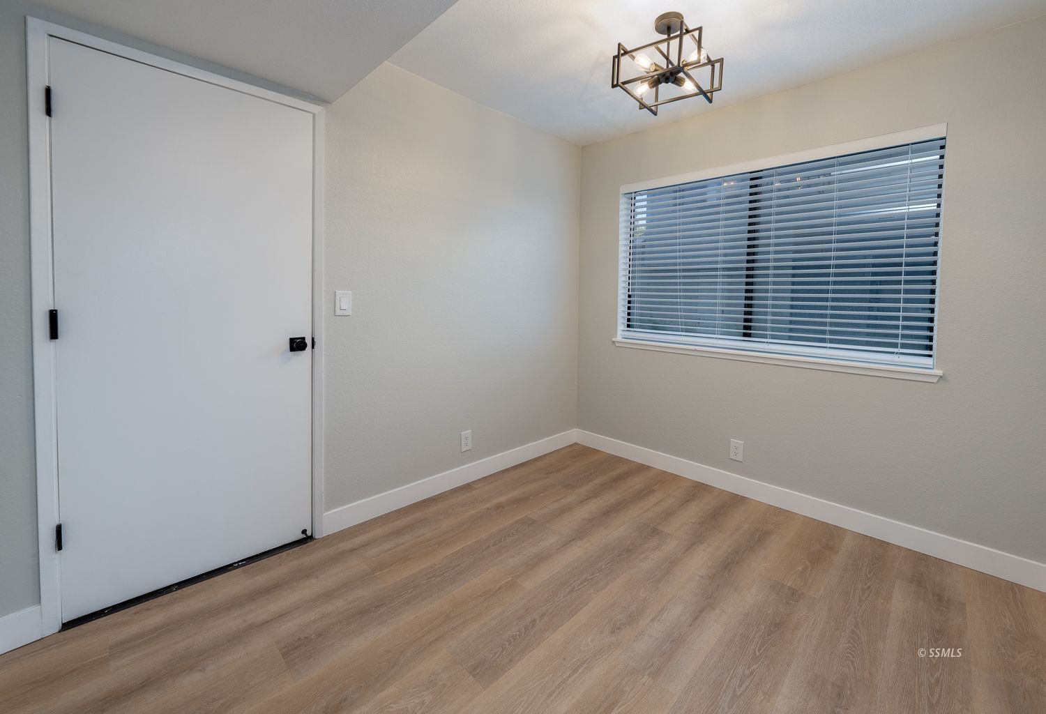 189 East Upjohn Avenue Ridgecrest, CA 93555 - Photo 18 of 29 Gallery Image 18