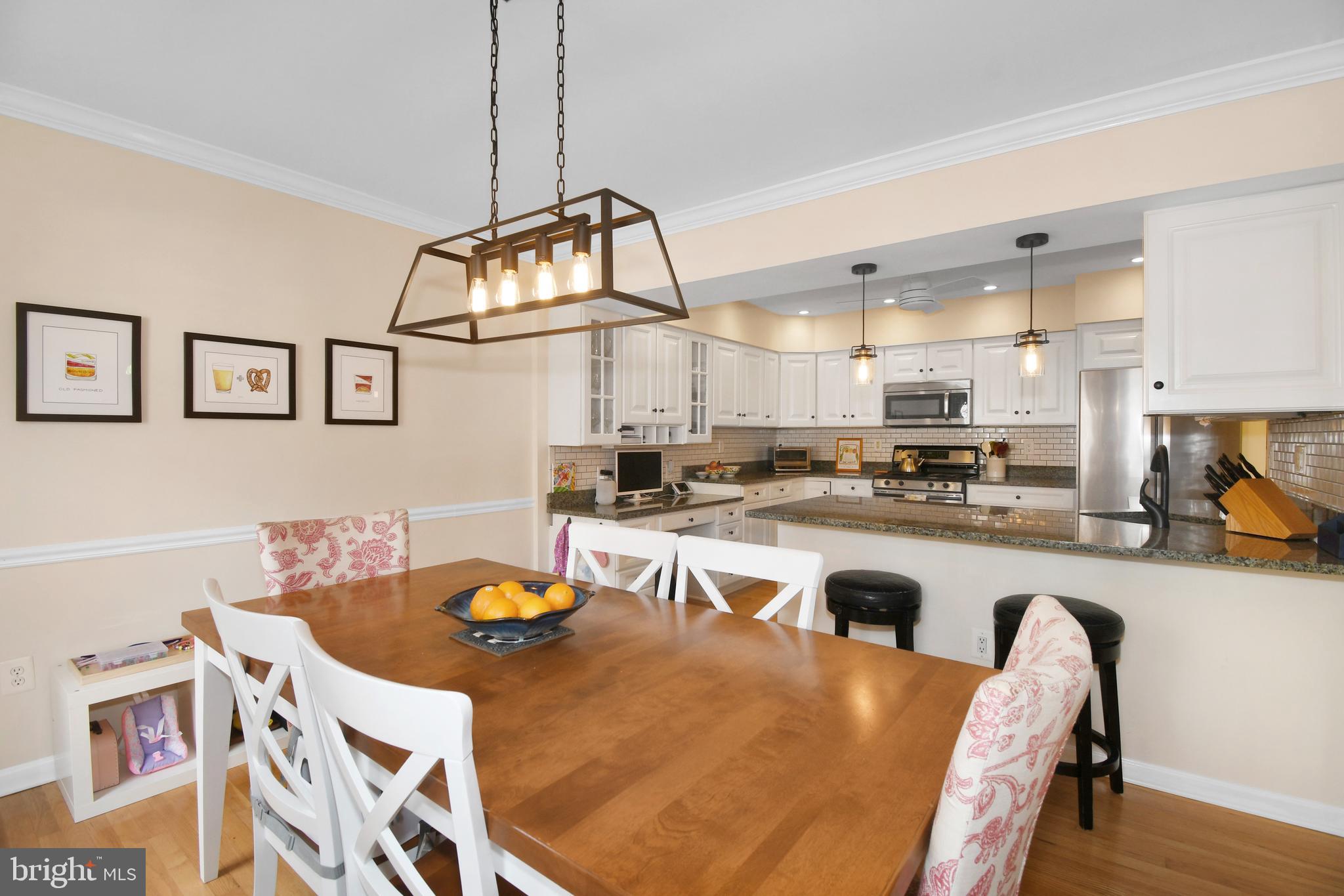 6755 Towne Lane Road McLean, VA 22101 - Photo 7 of 42 Dining/Kitchen