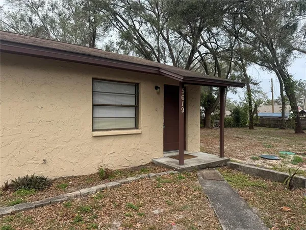 $1,450 | 5619 Peach Avenue, Seffner, FL 33584