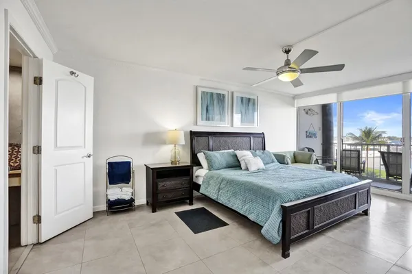 $2,600 | 132 Lakeshore Drive, Unit 317, North Palm Beach, FL 33408