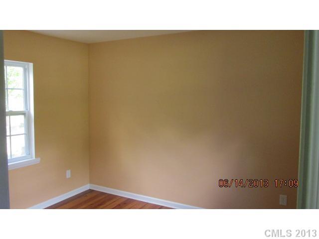 8301 Old Plank Road Charlotte, NC 28216 - Photo 10 of 10