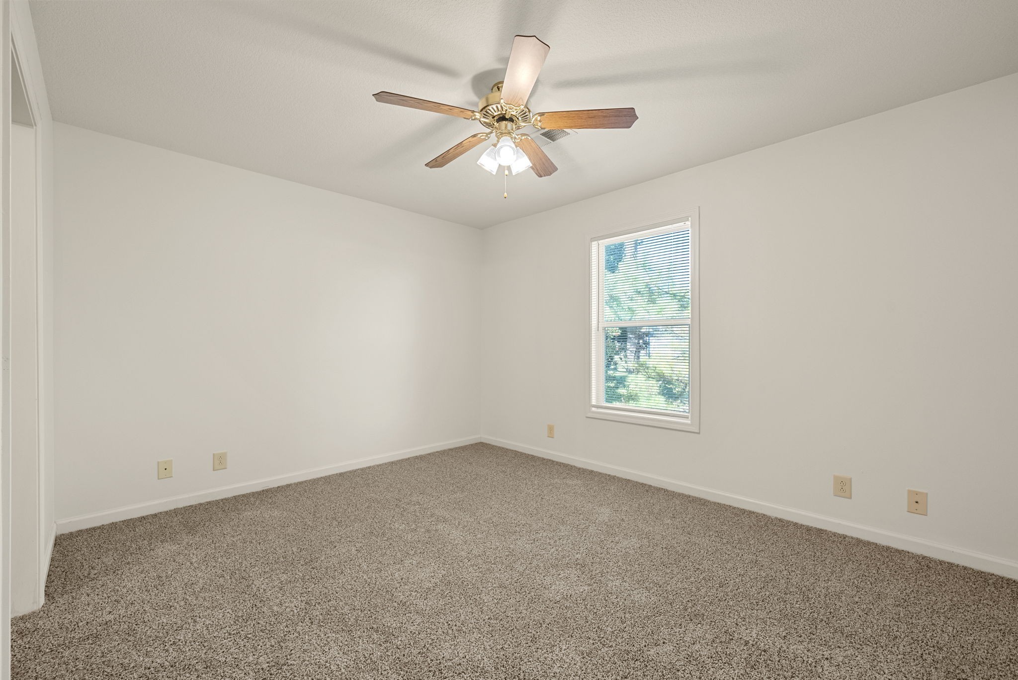 507 Peachers Ridge Road, Unit B Clarksville, TN 37042 - Photo 11 of 14