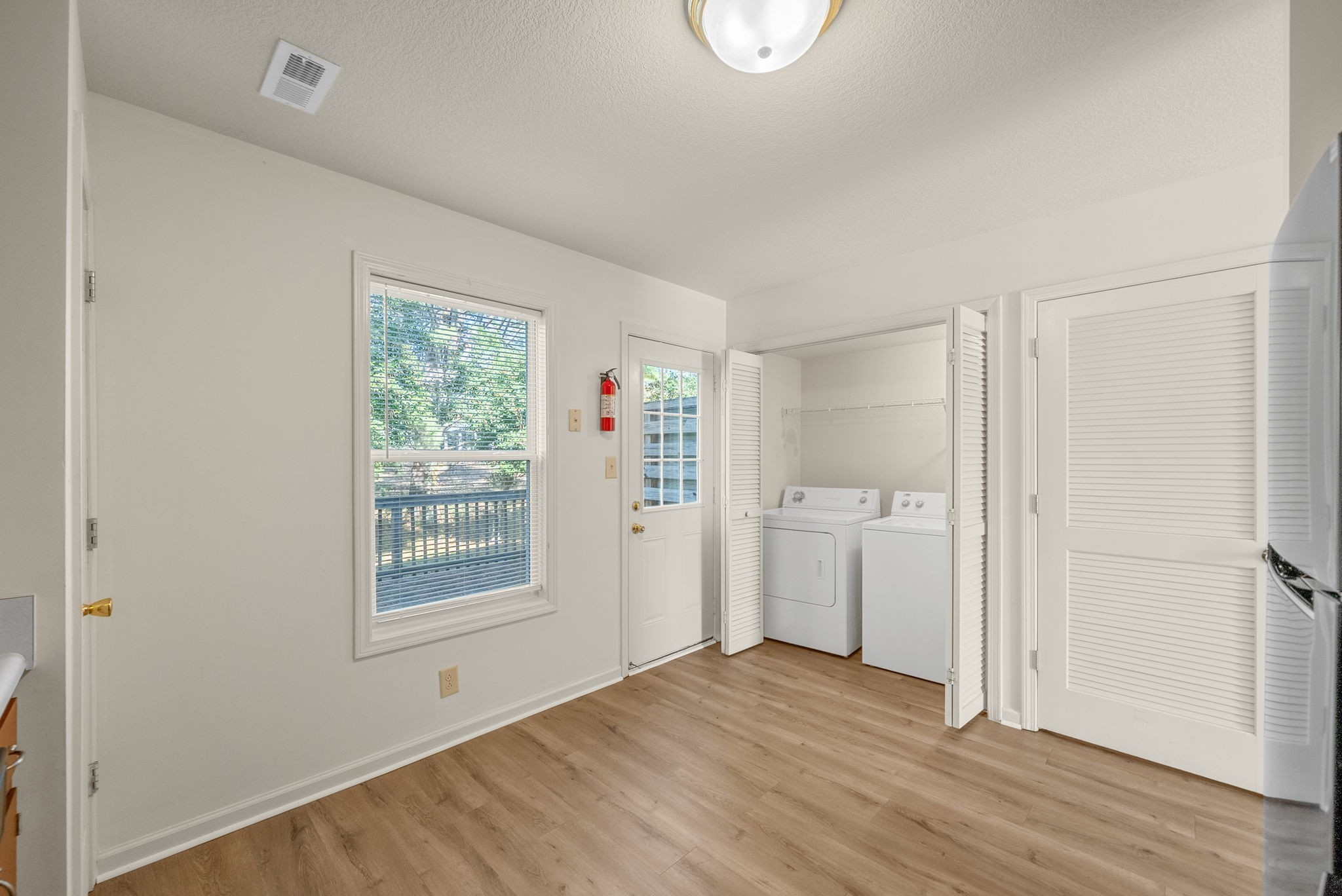 507 Peachers Ridge Road, Unit B Clarksville, TN 37042 - Photo 7 of 14