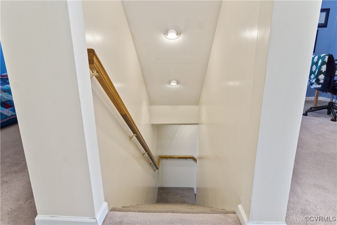 219 Barlow Road Williamsburg, VA 23188 - Photo 31 of 50 a view of entryway