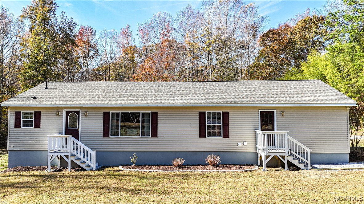 219 Barlow Road Williamsburg, VA 23188 - Photo 7 of 50 a view of a house with a yard