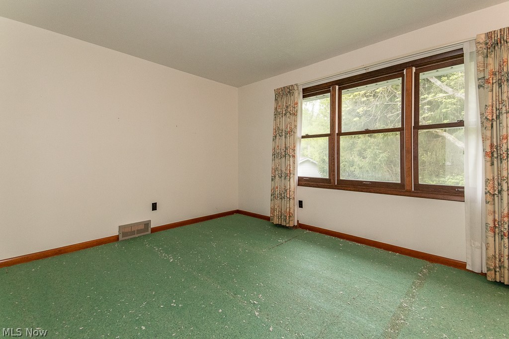 36900 Riviera Ridge Road Willoughby, OH 44094 - Photo 14 of 27 Gallery Image 14