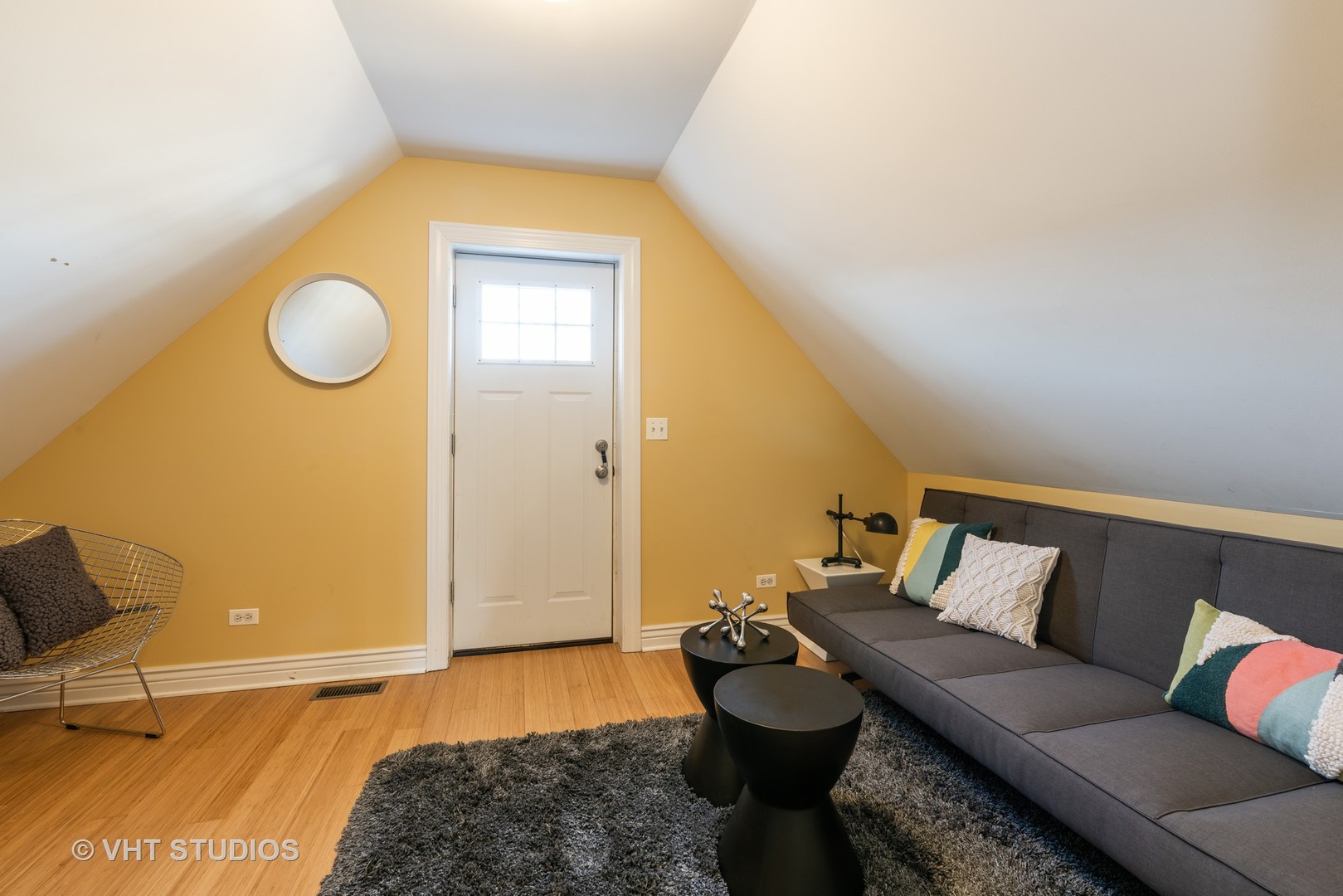 3258 North Racine Avenue, Unit 3 Chicago, IL 60657 - Photo 9 of 19 a living room with furniture and a window