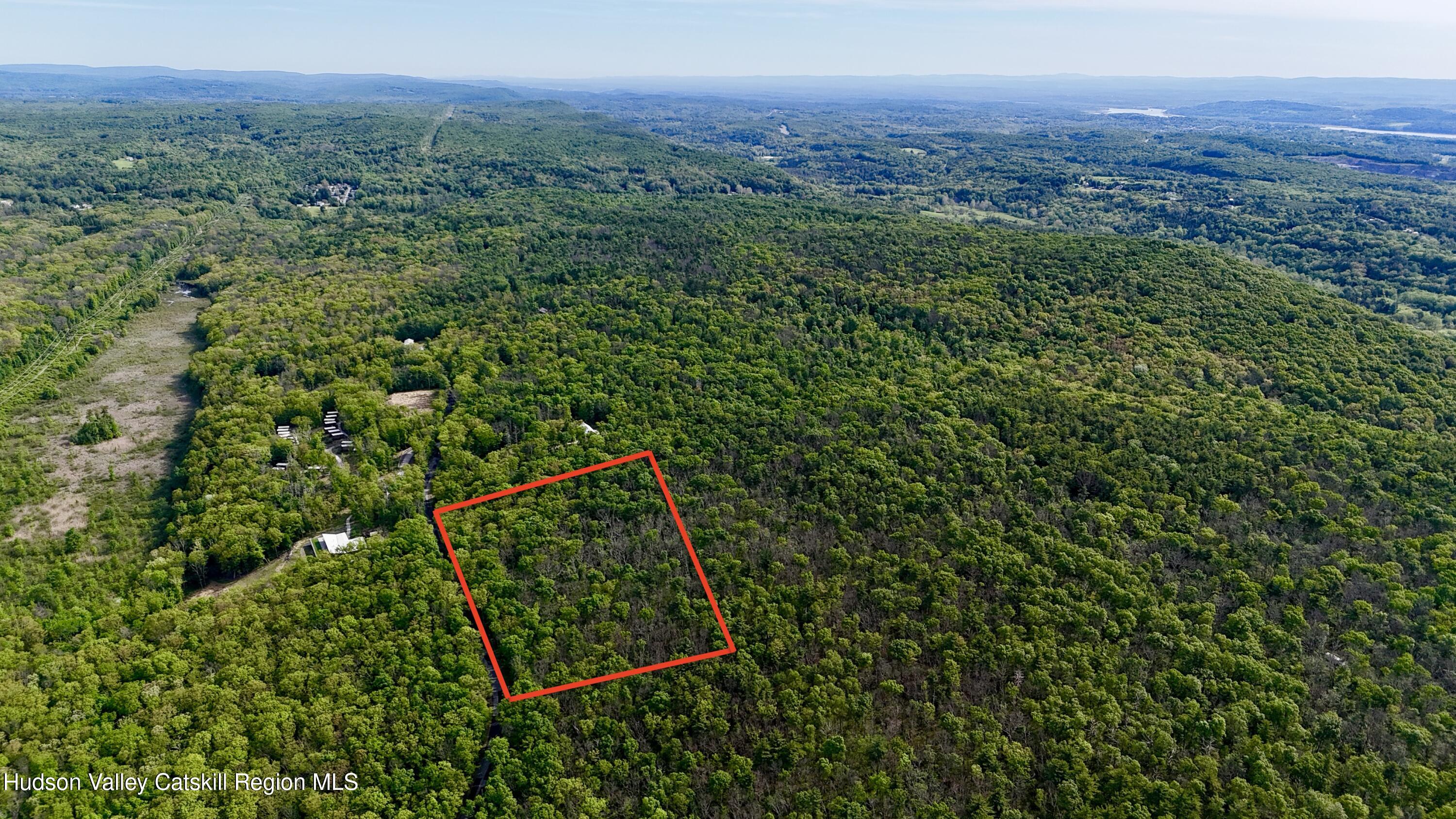 338 Mossy Hill Road Catskill, NY 12414 - Photo 14 of 17 dji_fly_20260522_092424_0715_17794567192