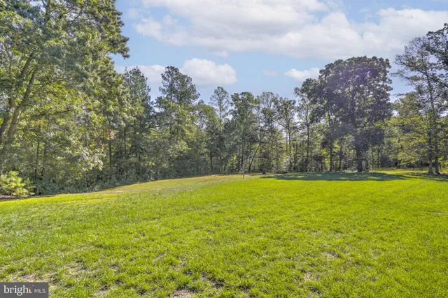 $699,900 | 43063 Hugh Drive, Hollywood, MD 20636