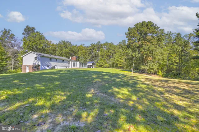 $699,900 | 43063 Hugh Drive, Hollywood, MD 20636