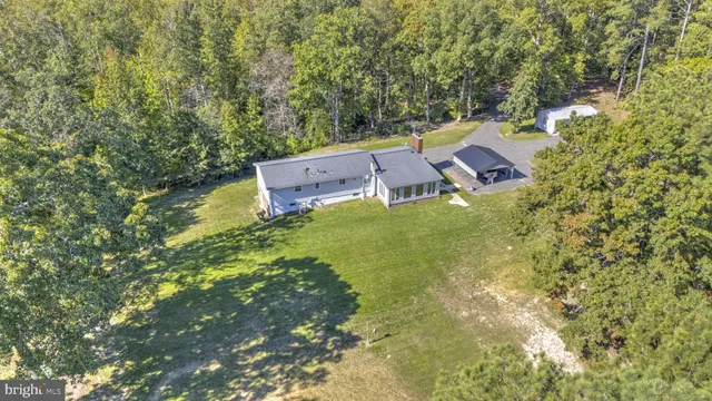 $699,900 | 43063 Hugh Drive, Hollywood, MD 20636