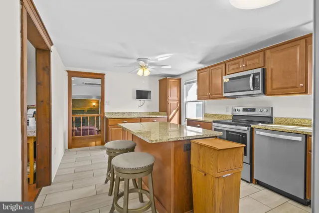 $699,900 | 43063 Hugh Drive, Hollywood, MD 20636