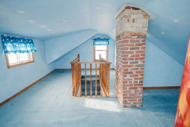 $179,900 | 327 West Merrimac Street, Dodgeville, WI 53533