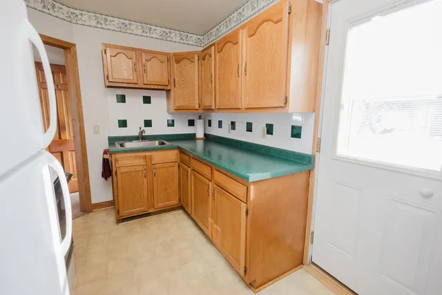 $179,900 | 327 West Merrimac Street, Dodgeville, WI 53533