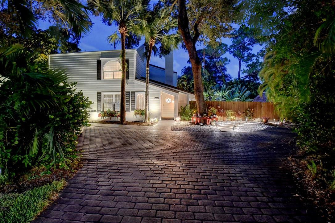 20890 Hamaca Court Boca Raton, FL 33433 - Photo 1 of 60 Photo 1