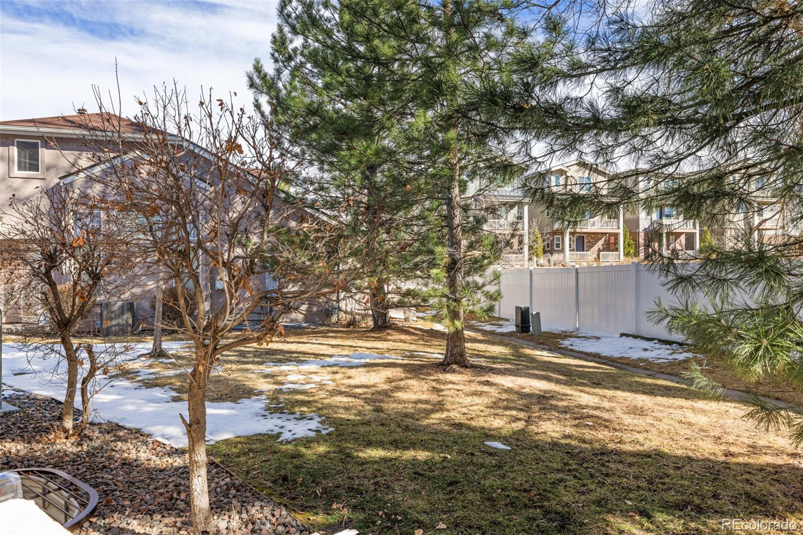 2454 South Scranton Way Aurora, CO 80014 - Photo 2 of 31