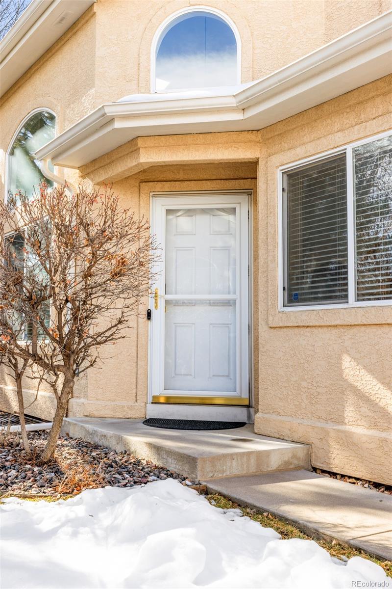 2454 South Scranton Way Aurora, CO 80014 - Photo 4 of 31