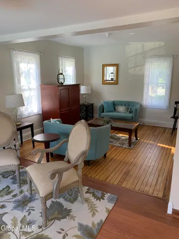 $2,500 | 218 Washington Street, Saratoga Springs, NY 12866