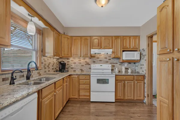 $234,900 | 1412 9th Avenue North, St. Cloud, MN 56303