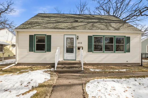$234,900 | 1412 9th Avenue North, St. Cloud, MN 56303