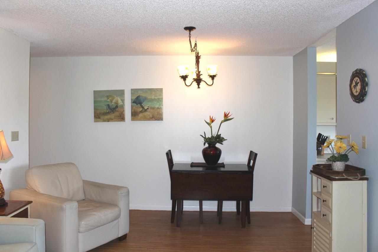 353 Highway 1, Unit F408 Jupiter, FL 33477 - Photo 10 of 27 Jupiter Bay 408 dining area