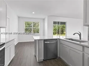 $3,500 | 209 Southeast 26th Terrace, Cape Coral, FL 33904