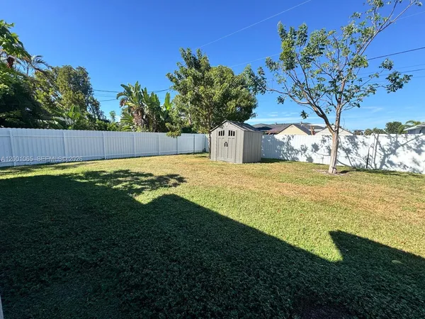 $3,500 | 209 Southeast 26th Terrace, Cape Coral, FL 33904