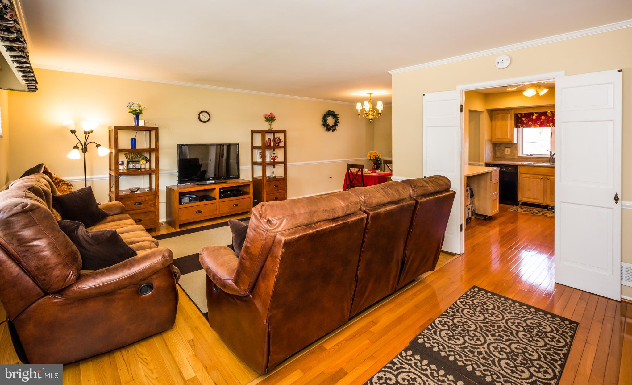 8317 Sagramore Road Baltimore, MD 21237 - Photo 11 of 42