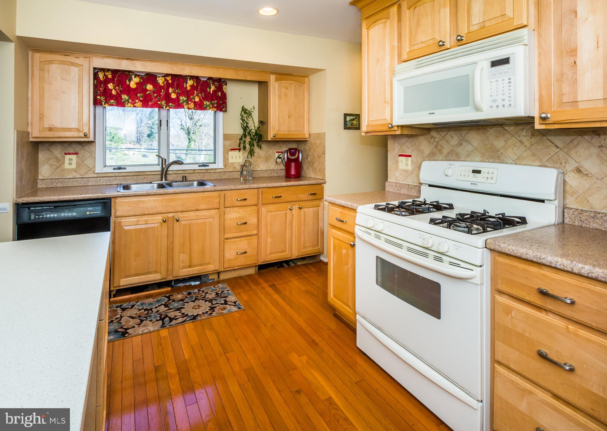 8317 Sagramore Road Baltimore, MD 21237 - Photo 14 of 42
