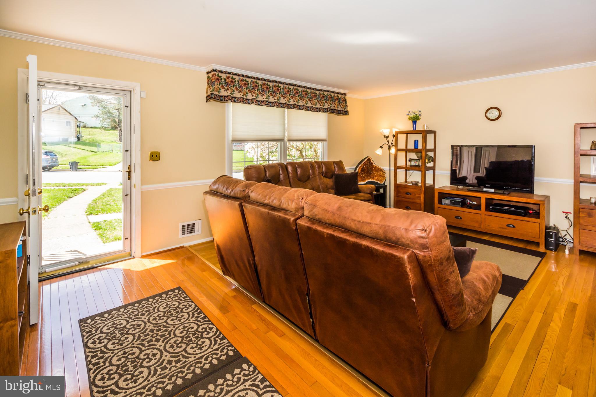 8317 Sagramore Road Baltimore, MD 21237 - Photo 8 of 42
