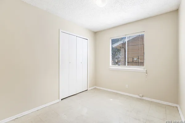 $1,250 | 4718 Casa Oro Street, San Antonio, TX 78233
